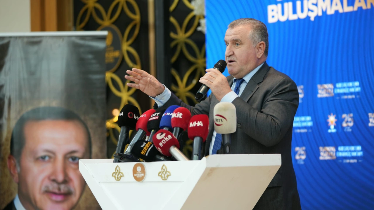 Bakan Bak: Malatya’ya Borcumuzu Ödeyeceğiz