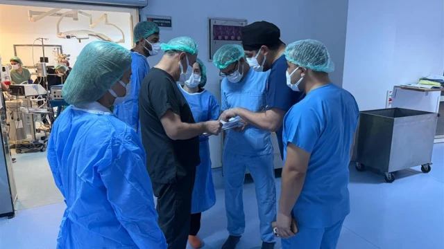 Bebeğin Organı Malatya’da İki Hastaya Umut Oldu — Fotoğraf 1