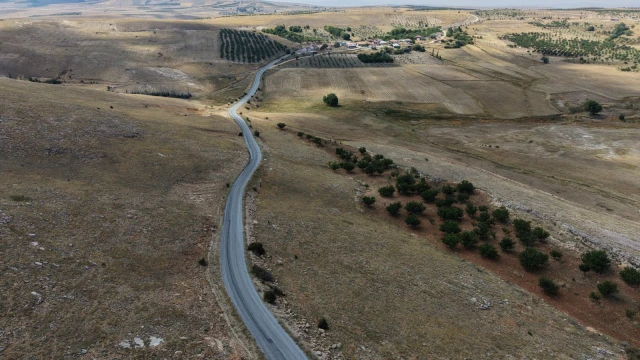 Malatya Büyükşehir’de Yol Yenileme Çalışmaları Sürüyor! — Fotoğraf 2