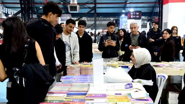 Malatya Kitap Fuarına  Ziyaretçi Akını