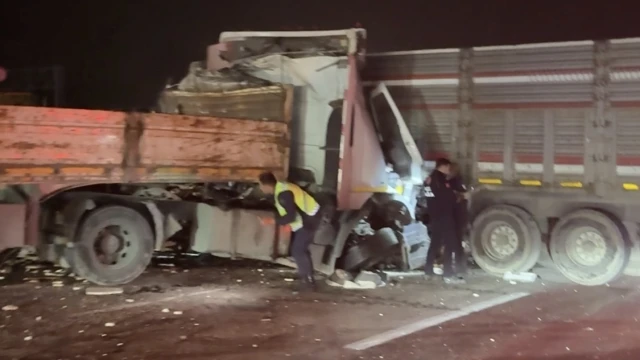 Malatya’da 3 Tır Birbirine Girdi: 1 Ölü