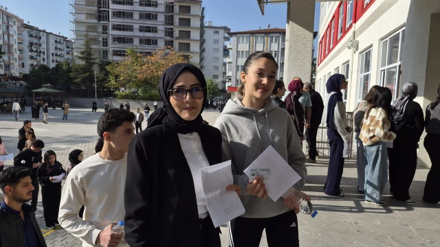 Malatya’da Anne Kız’dan KPSS Heyecanı! — Fotoğraf 2