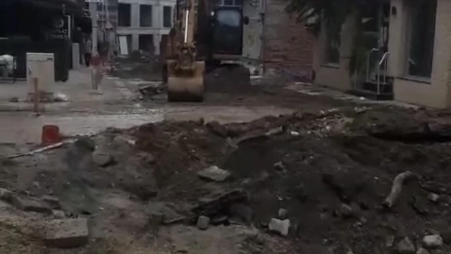 Malatya’da Esnafın Yol İsyanı! — Fotoğraf 1