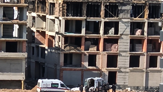 Malatya’da İnşaattan Düşen Adam Hayatını Kaybetti — Fotoğraf 1