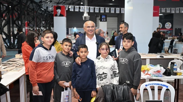 Malatya’da Kitap Fuarına Yoğun İlgi — Fotoğraf 1