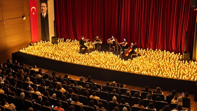 Malatya’da Mum Işığında Müzik Ziyafeti!
