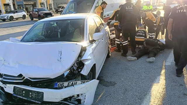 Malatya’da Trafik Kazası 6 Yaralı — Fotoğraf 1