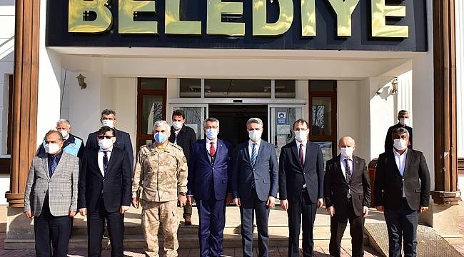Vali Baruş’tan,Yazıhan’a Ziyaret
