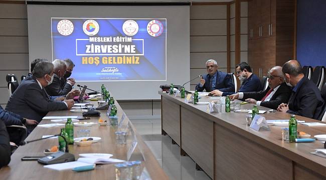 Malatya'da Mesleki Eğitim Zirvesi
