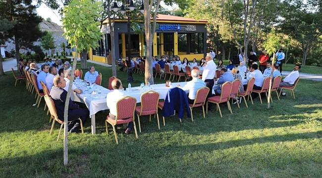 Başkan Güder, Personellerle İstişare Toplantısı Yaptı