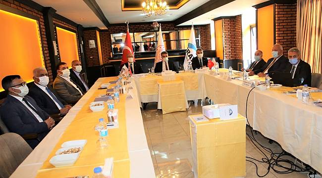 FKA Yönetim Kurulu Toplantısı Tunceli'de Düzenlendi