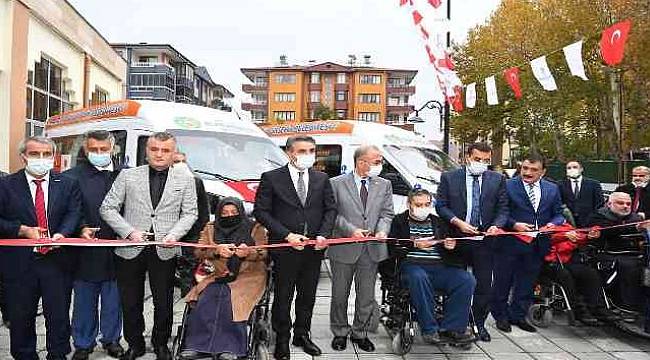 Japonya'dan Büyükşehir'e 2 Adet Engelli Minibüsü