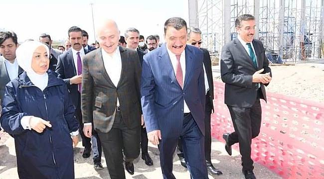 Ulaştırma Bakanı Karaosmanoğlu, Malatya'da
