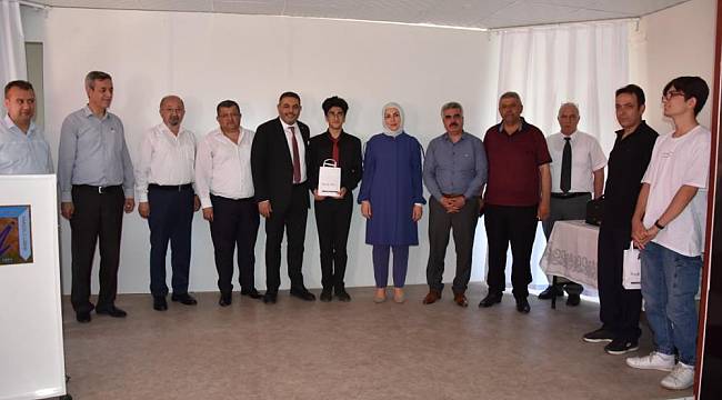 Malatya'da Proje Okulu Öğrenci Ve Öğretmenlerine Ödül