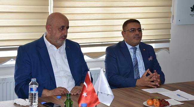 Sadıkoğlu: ''Problemleri Tüm Siyasi Partilerle Paylaşıyoruz''