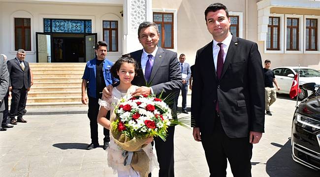 Vali Şahin, İlçe Gezilerine Pütürge’den Başladı