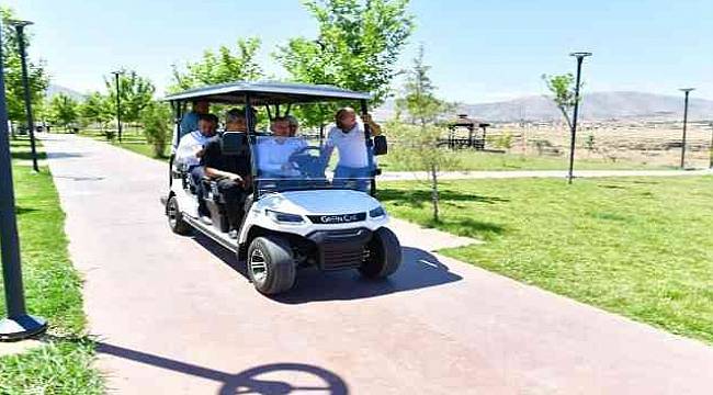 Yeşilyurt'ta Şehir Parkı Hizmete Açılıyor