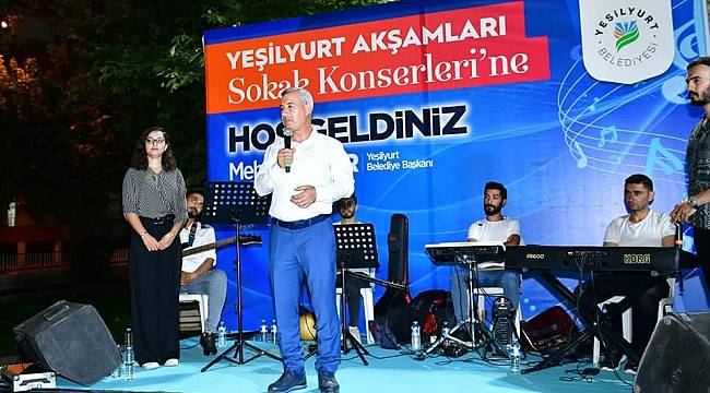 Yeşilyurt’ta Sokak Konserlerine Yoğun İlgi