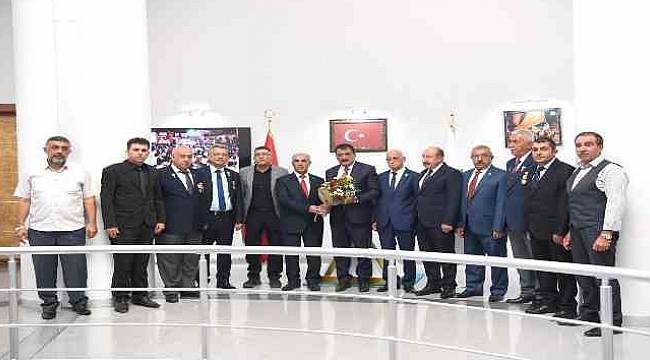 Gürkan,Gazilerimizi Minnetle,Şükranla Yad Ediyorum