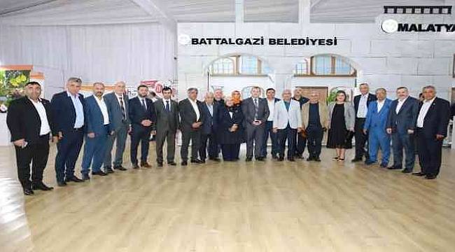 İstanbul'da Battalgazi Standına Yoğun İlgi 