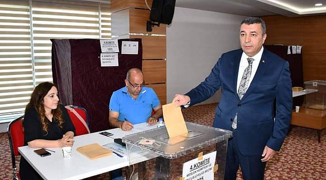 Borsa'da Seçimin Galibi Ramazan Özcan Oldu 