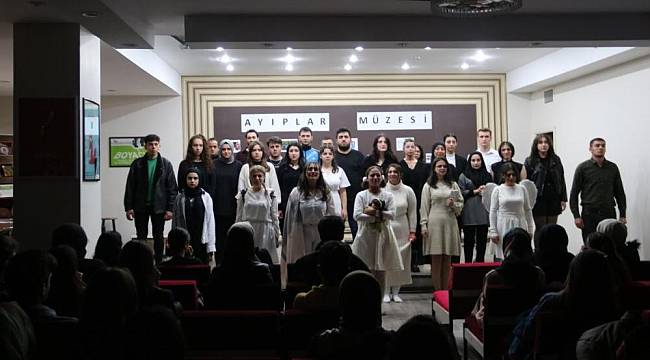 “Ayıplar Müzesi” Tiyatro Oyununa İlgi