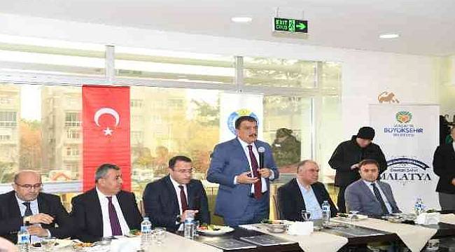 Başkan Gürkan, STK'lar İle Uyum İčinde Čalışıyoruz