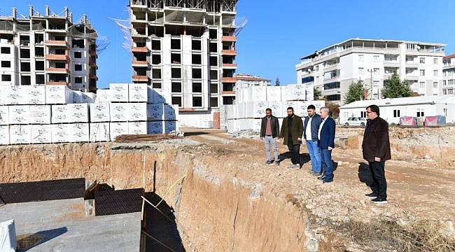 Yeşilyurt’a Sağlam ve Modern Binalar İnşa Ediliyor