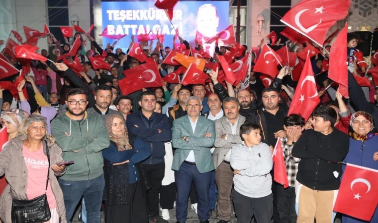 Battalgazi’de Cumhurbaşkanı Erdoğan Zaferi Coşku İle Kutlandı