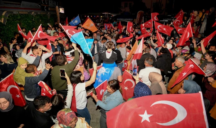 Malatya’da Recep Tayyip Erdoğan, Zaferi Coşku İle Kutlanıyor