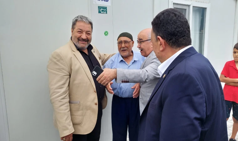 MHP Heyeti,Deprem Bölgesinde Çalışmalara Başladı
