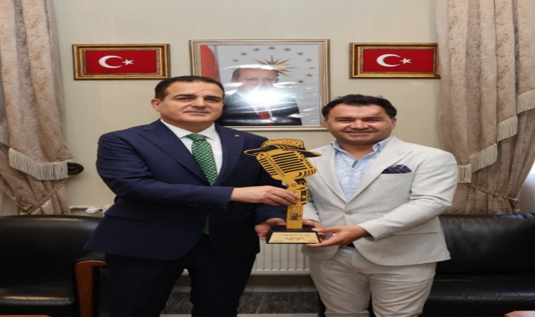 Vali Akbıyık'a,Başarılı Proje Ödülü