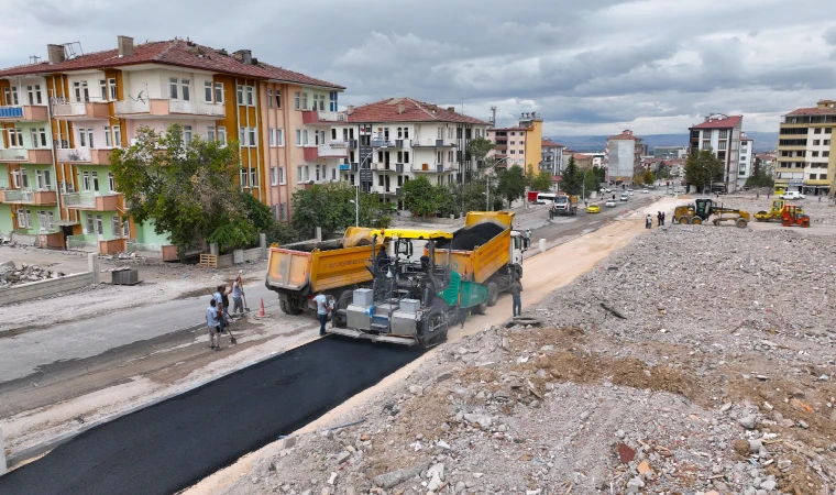 Malatya Büyükşehir,Geçici Kaldırım Çalışmaları Yapıyor