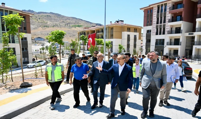 Malatya Valisi Seddar Yavuz,Sahaya İndi