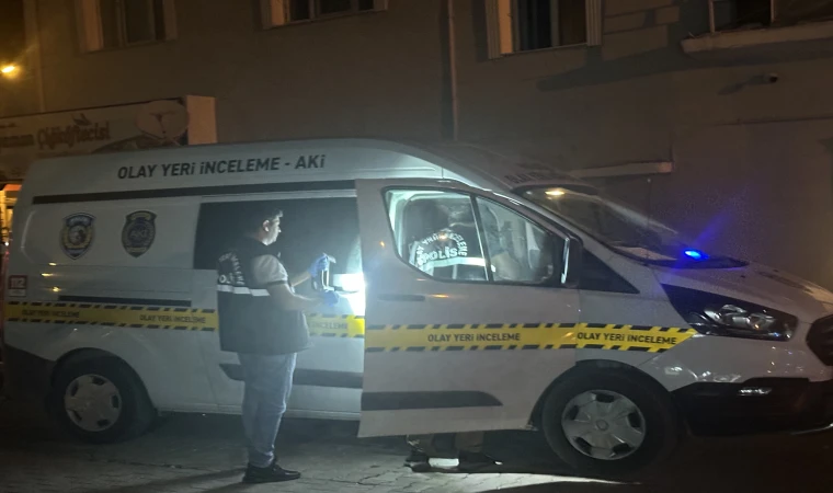 Malatya’da 1 Kişi Husumetlisini Okey Masasında Vurdu