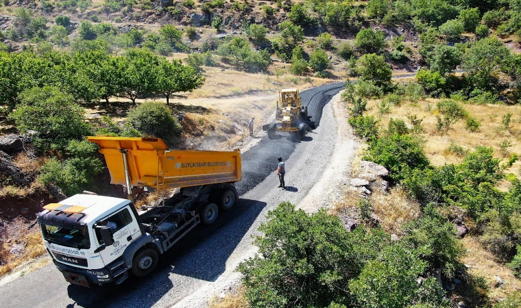 Malatya Büyükşehir’de Yol Açma Çalışmaları Aralıksız Devam Ediyor