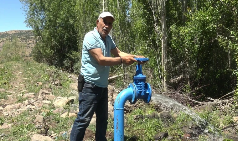 Malatya Büyükşehir, Çiftçilerin Yüzünü Güldürmeye Devam Ediyor