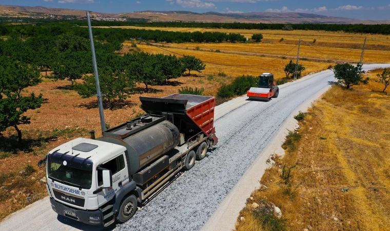 Malatya Büyükşehir’de Yol Çalışmaları Aralıksız Sürüyor