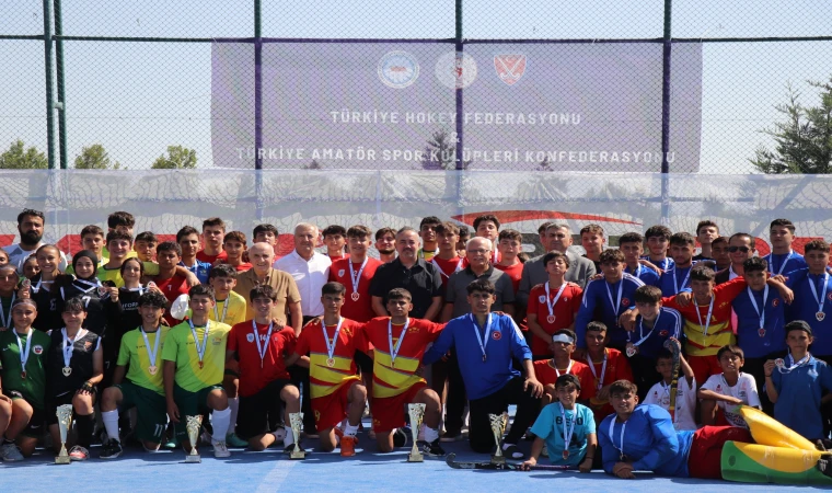 Malatya Hokey Takımı Türkiye şampiyonu oldu