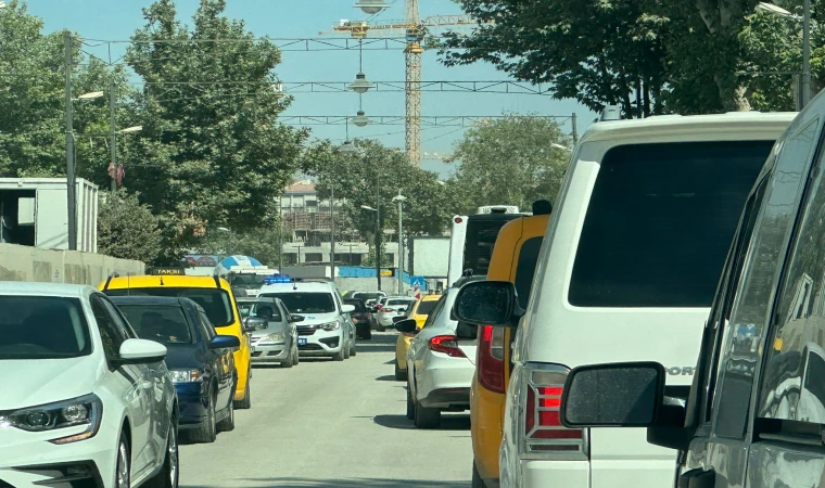 Malatya’da 3 Kilometrelik Yol’a 30 Dakikada Gidiliyor
