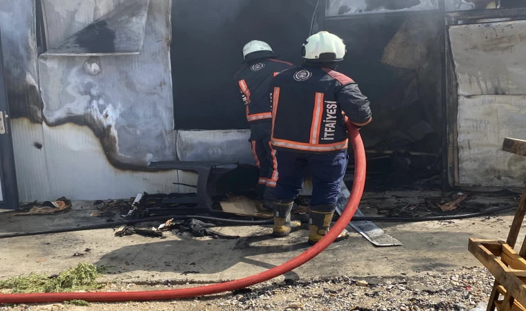 Malatya’da TOKİ Şantiyesinde Korkutan Yangın