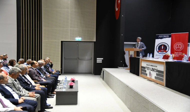 Yeşilyurt’ta Eğitim Kurumu Müdürleri Kurulu Toplandı