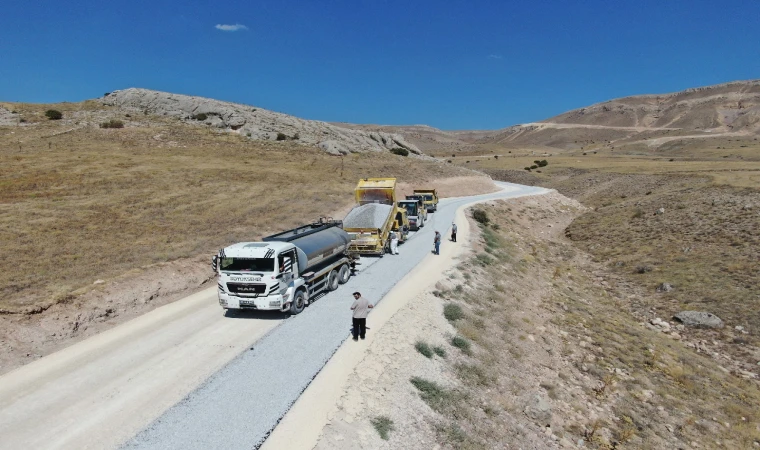 Malatya Büyükşehir’de Güvenli ve Modern Yol Çalşmaları Sürüyor