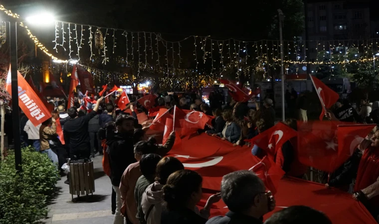 Malatya’da Cumhuriyet Yürüyüşü Düzenlendi