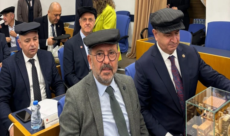 Ağbaba, Tütün Ekmek Serbest, Satmak Yasak!