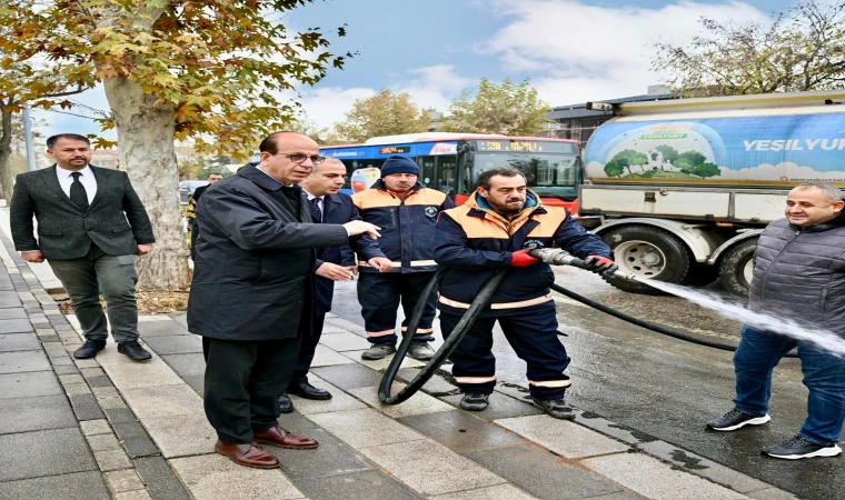 Başkan Geçit, Yeşilyurt’un Her Köşesi İçin. Özveriyle Çalışıyoruz