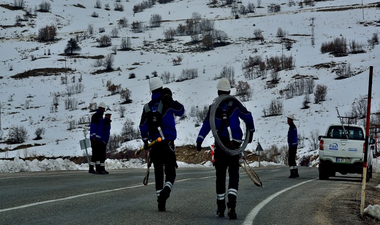 Fırat EDAŞ, Zorlu Kış Şartlarına Karşı Sahada!