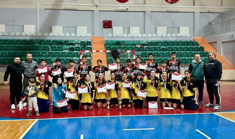 Malatya’da Yıldızlar Hentbol İl Birinciliği Tamamlandı