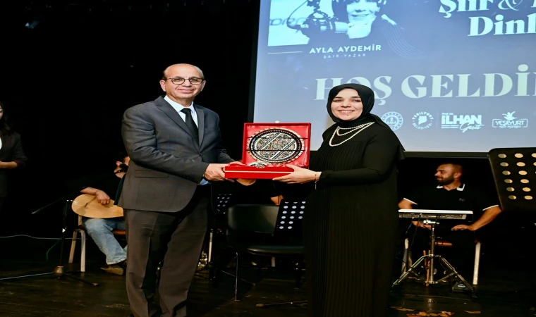 Yeşilyurt’ta Şiir ve Müzik Dinlentisi Yoğun İlgi Gördü