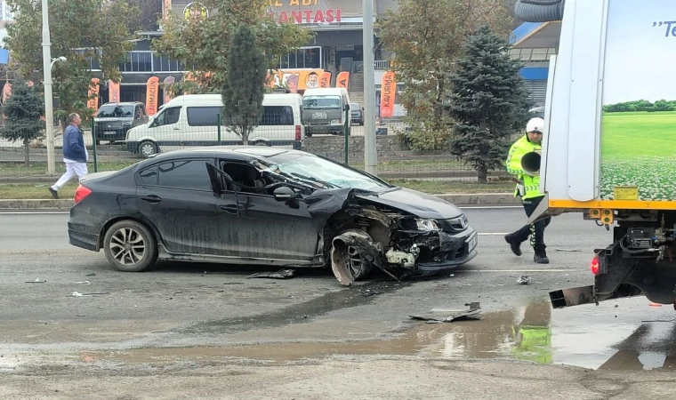 Malatya’da Çöp Kamyonuna Arkadan Çarpan Kişi Ölümden Döndü